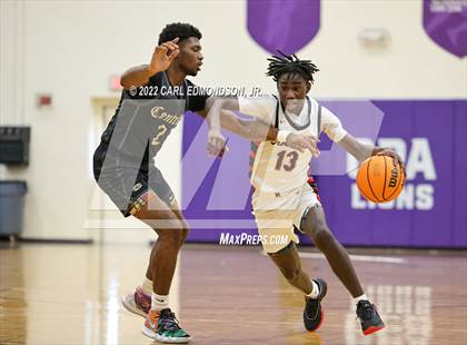Thumbnail 2 in Central vs. Rossview photogallery.