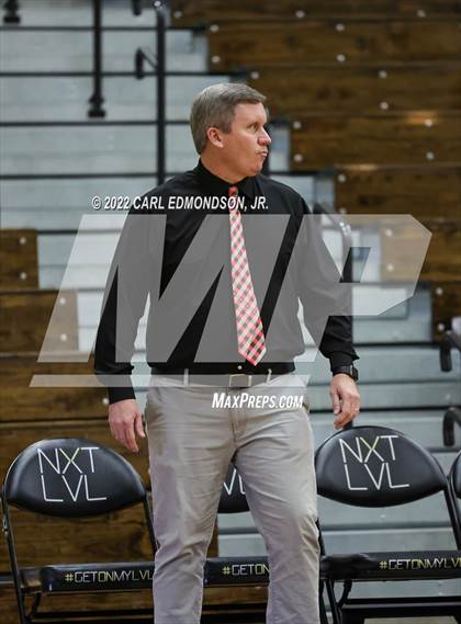 Thumbnail 1 in Central vs. Rossview photogallery.