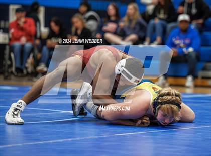 Thumbnail 2 in Pahrump Valley vs Boulder City photogallery.