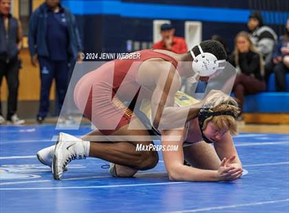 Thumbnail 2 in Pahrump Valley vs Boulder City photogallery.