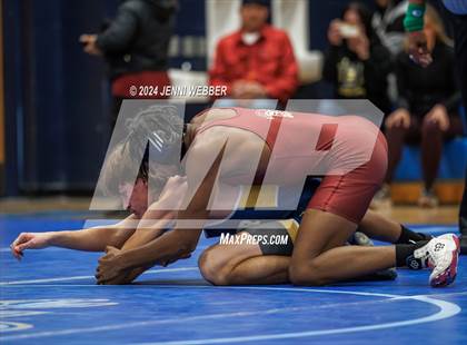 Thumbnail 3 in Pahrump Valley vs Boulder City photogallery.