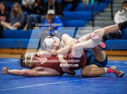 Thumbnail 3 in Pahrump Valley vs Boulder City photogallery.