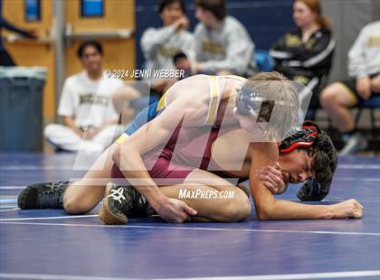 Thumbnail 3 in Pahrump Valley vs Boulder City photogallery.