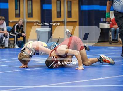 Thumbnail 3 in Pahrump Valley vs Boulder City photogallery.