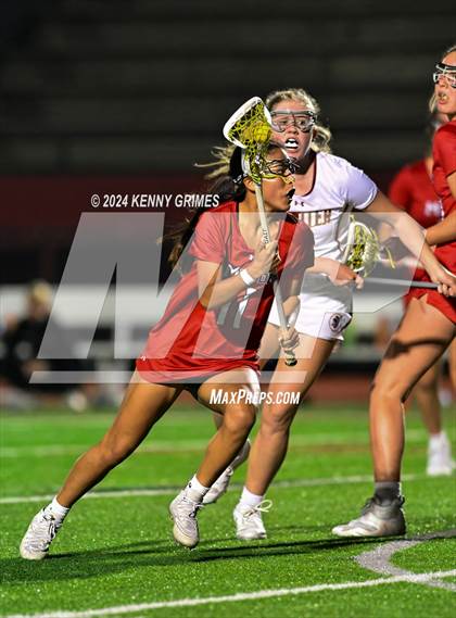 Thumbnail 3 in Milton vs Lassiter photogallery.