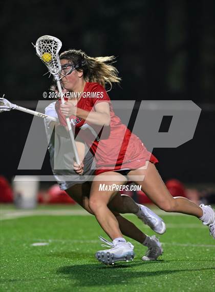 Thumbnail 1 in Milton vs Lassiter photogallery.