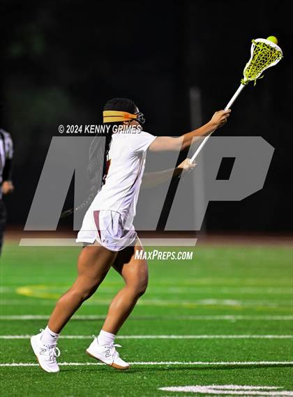 Thumbnail 3 in Milton vs Lassiter photogallery.