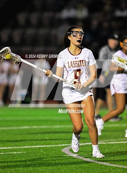 Thumbnail 2 in Milton vs Lassiter photogallery.