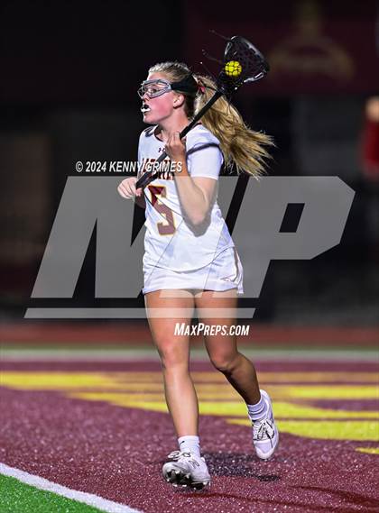 Thumbnail 2 in Milton vs Lassiter photogallery.