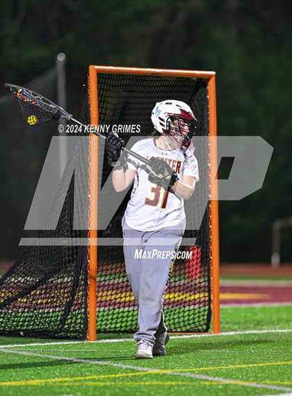 Thumbnail 3 in Milton vs Lassiter photogallery.