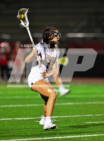 Thumbnail 3 in Milton vs Lassiter photogallery.