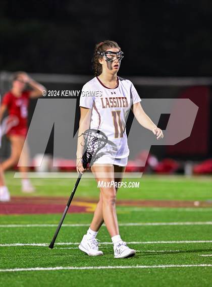 Thumbnail 2 in Milton vs Lassiter photogallery.