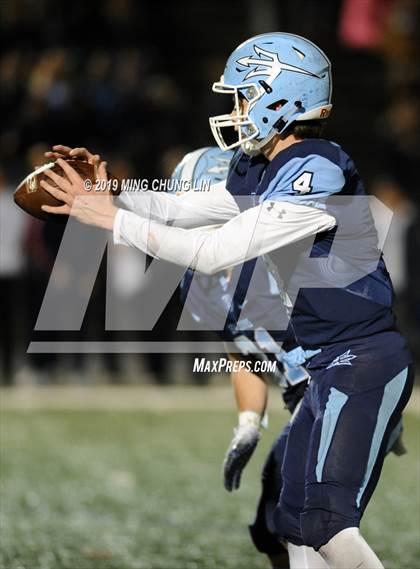 Thumbnail 3 in Corona del Mar vs. Grace Brethren (CIF SS D3 Final) photogallery.