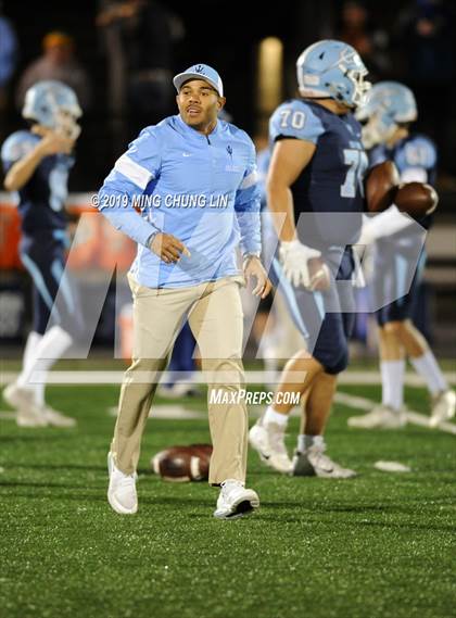 Thumbnail 3 in Corona del Mar vs. Grace Brethren (CIF SS D3 Final) photogallery.