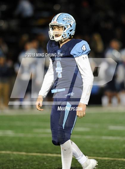 Thumbnail 3 in Corona del Mar vs. Grace Brethren (CIF SS D3 Final) photogallery.