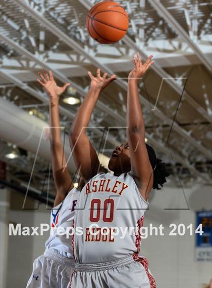 Thumbnail 2 in Ashley Ridge vs. Fort Dorchester photogallery.