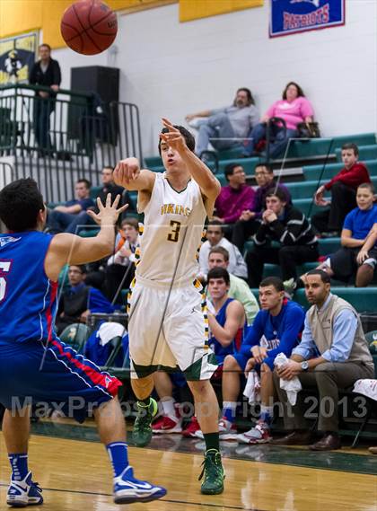 Thumbnail 2 in Park View @ Loudoun Valley photogallery.