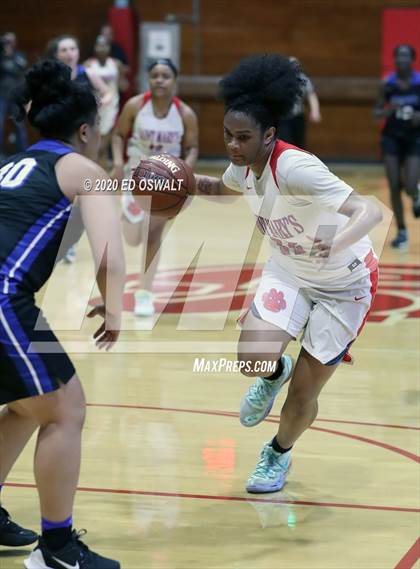 Thumbnail 2 in Woodside Priory @ Saint Mary's (CIF State NorCal Region D3 Final) photogallery.