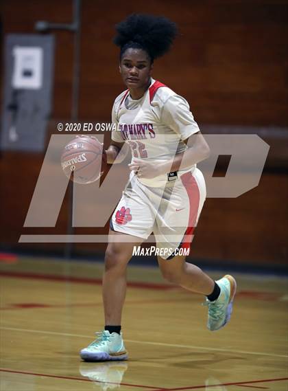 Thumbnail 2 in Woodside Priory @ Saint Mary's (CIF State NorCal Region D3 Final) photogallery.