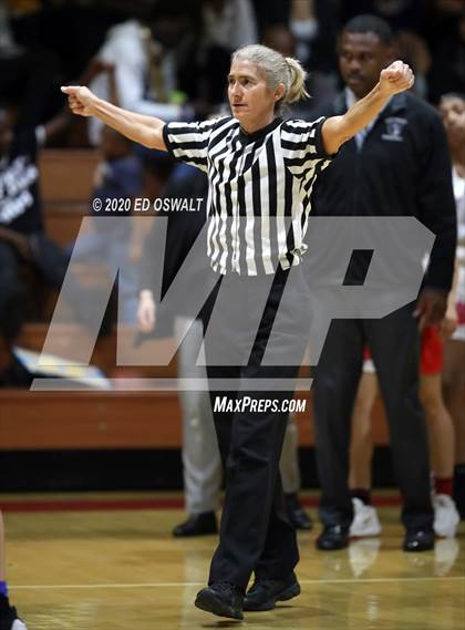 Thumbnail 3 in Woodside Priory @ Saint Mary's (CIF State NorCal Region D3 Final) photogallery.