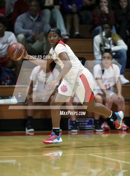 Thumbnail 2 in Woodside Priory @ Saint Mary's (CIF State NorCal Region D3 Final) photogallery.