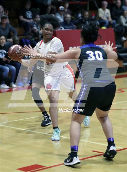 Thumbnail 2 in Woodside Priory @ Saint Mary's (CIF State NorCal Region D3 Final) photogallery.