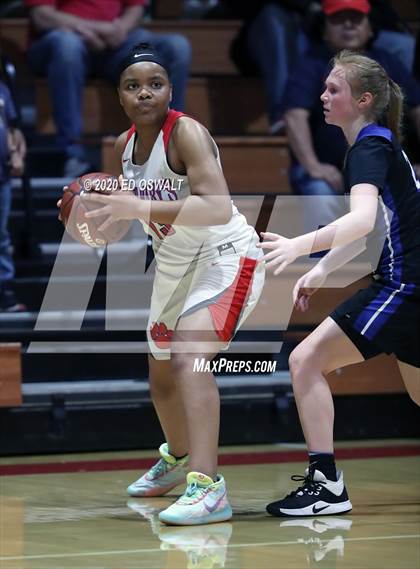 Thumbnail 3 in Woodside Priory @ Saint Mary's (CIF State NorCal Region D3 Final) photogallery.