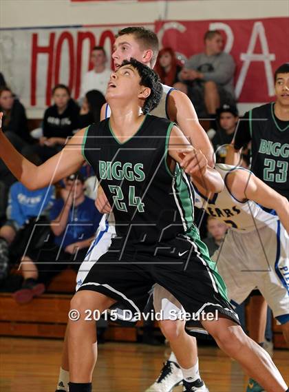Thumbnail 2 in Biggs vs. Pierce (Love of the Game) photogallery.