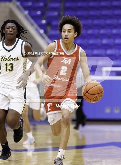 Thumbnail 3 in Taft @ Holmes photogallery.