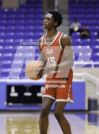 Thumbnail 2 in Taft @ Holmes photogallery.