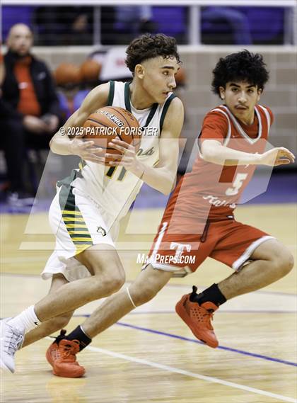 Thumbnail 1 in Taft @ Holmes photogallery.