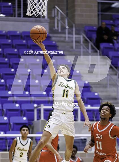 Thumbnail 1 in Taft @ Holmes photogallery.