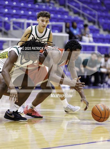 Thumbnail 1 in Taft @ Holmes photogallery.