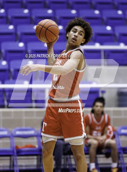 Thumbnail 1 in Taft @ Holmes photogallery.