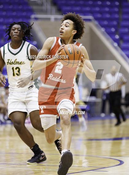 Thumbnail 3 in Taft @ Holmes photogallery.