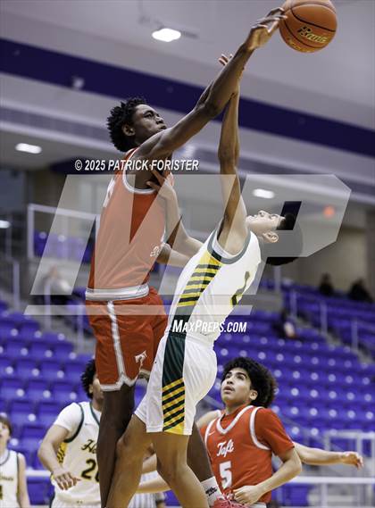 Thumbnail 3 in Taft @ Holmes photogallery.