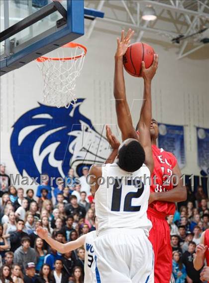 Thumbnail 1 in Regis Jesuit @ Grandview photogallery.