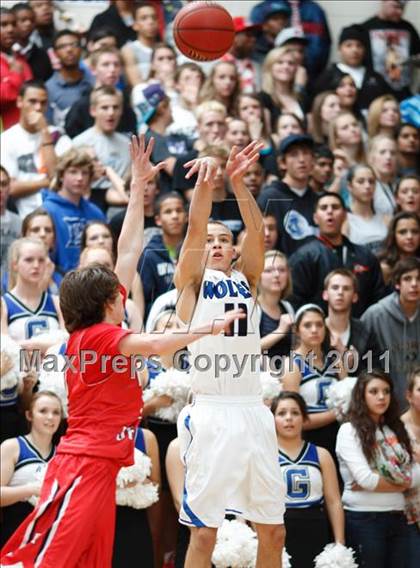 Thumbnail 1 in Regis Jesuit @ Grandview photogallery.