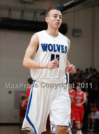 Thumbnail 3 in Regis Jesuit @ Grandview photogallery.