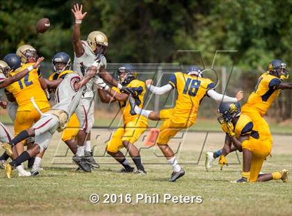 Thumbnail 2 in Riverdale Baptist vs. Douglass photogallery.