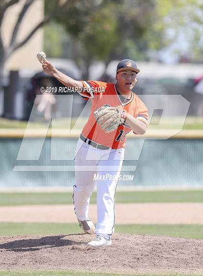 Thumbnail 2 in Clovis West vs Selma  photogallery.