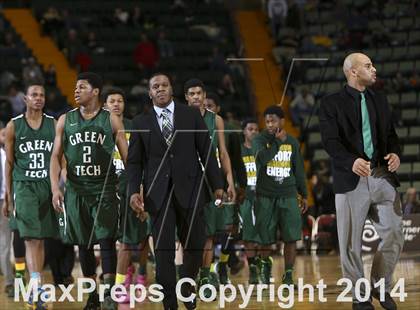 Thumbnail 3 in Brentwood vs. Green Tech (NYSPHSAA Class AA Semifinal) photogallery.