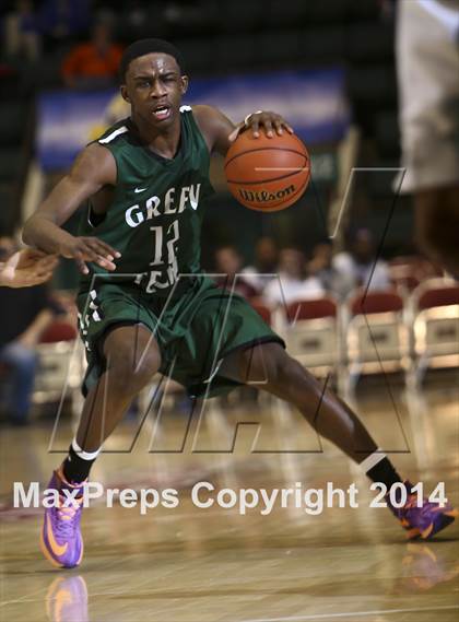Thumbnail 3 in Brentwood vs. Green Tech (NYSPHSAA Class AA Semifinal) photogallery.