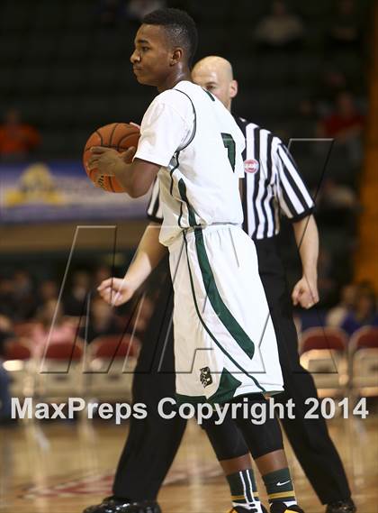 Thumbnail 2 in Brentwood vs. Green Tech (NYSPHSAA Class AA Semifinal) photogallery.