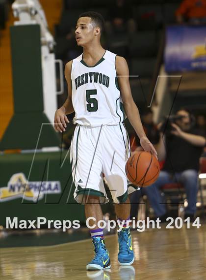 Thumbnail 1 in Brentwood vs. Green Tech (NYSPHSAA Class AA Semifinal) photogallery.
