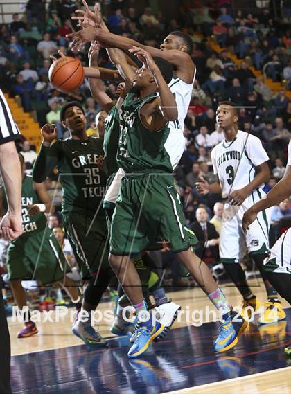 Thumbnail 3 in Brentwood vs. Green Tech (NYSPHSAA Class AA Semifinal) photogallery.