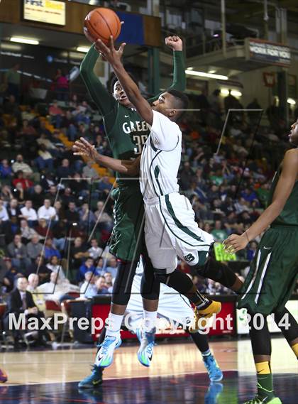 Thumbnail 3 in Brentwood vs. Green Tech (NYSPHSAA Class AA Semifinal) photogallery.