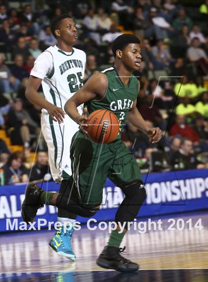 Thumbnail 2 in Brentwood vs. Green Tech (NYSPHSAA Class AA Semifinal) photogallery.
