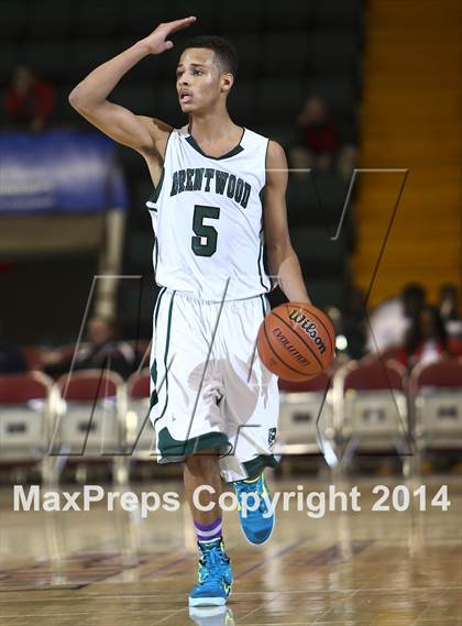 Thumbnail 1 in Brentwood vs. Green Tech (NYSPHSAA Class AA Semifinal) photogallery.