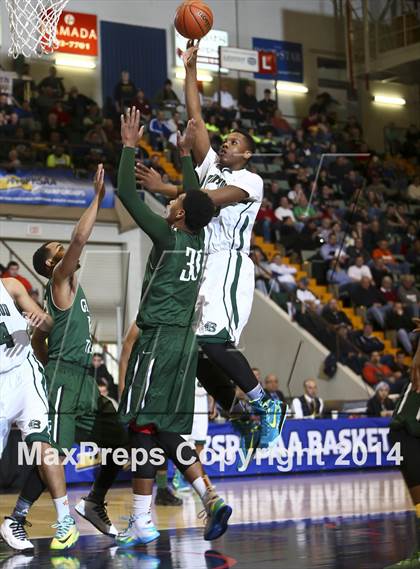 Thumbnail 1 in Brentwood vs. Green Tech (NYSPHSAA Class AA Semifinal) photogallery.